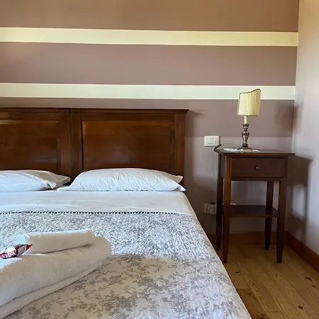 Bed & Breakfast Le Piagge Couette-café Scurcola Marsicana